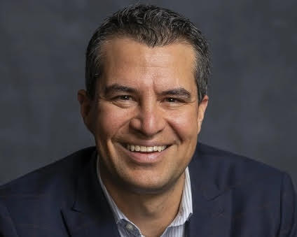 Gustavo Flores-Macías